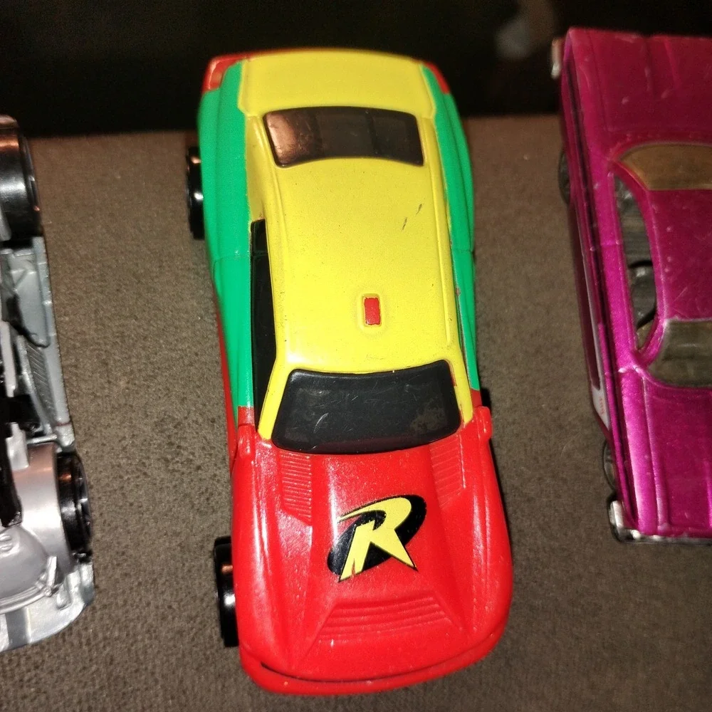 Lot of 5 Hotwheels Cars 1 Vtg Removable Cage, Carbonic, Impala, Dragster, Batman